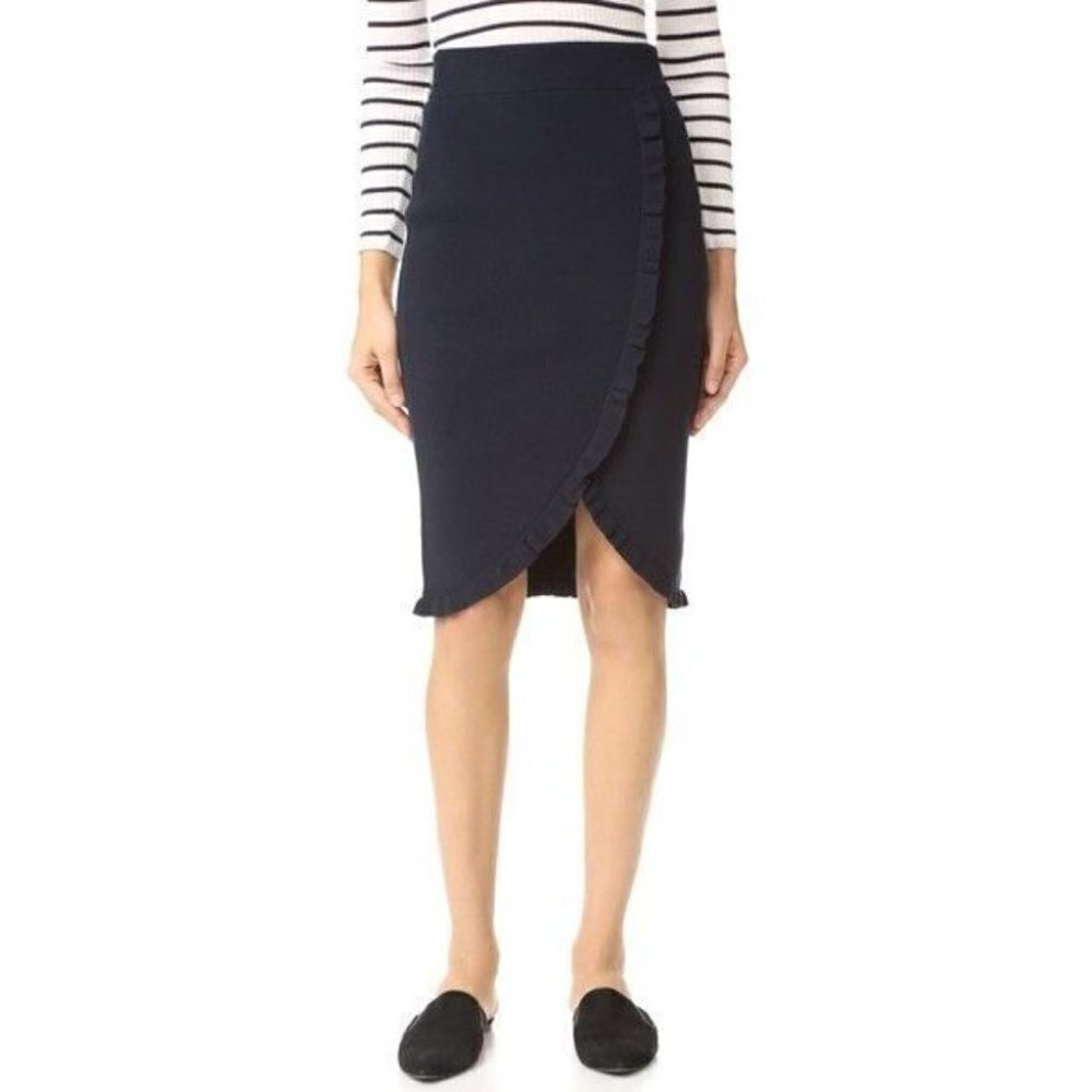 Club Monaco Lucah Navy Knit Ruffle Hem Pencil Skirt
